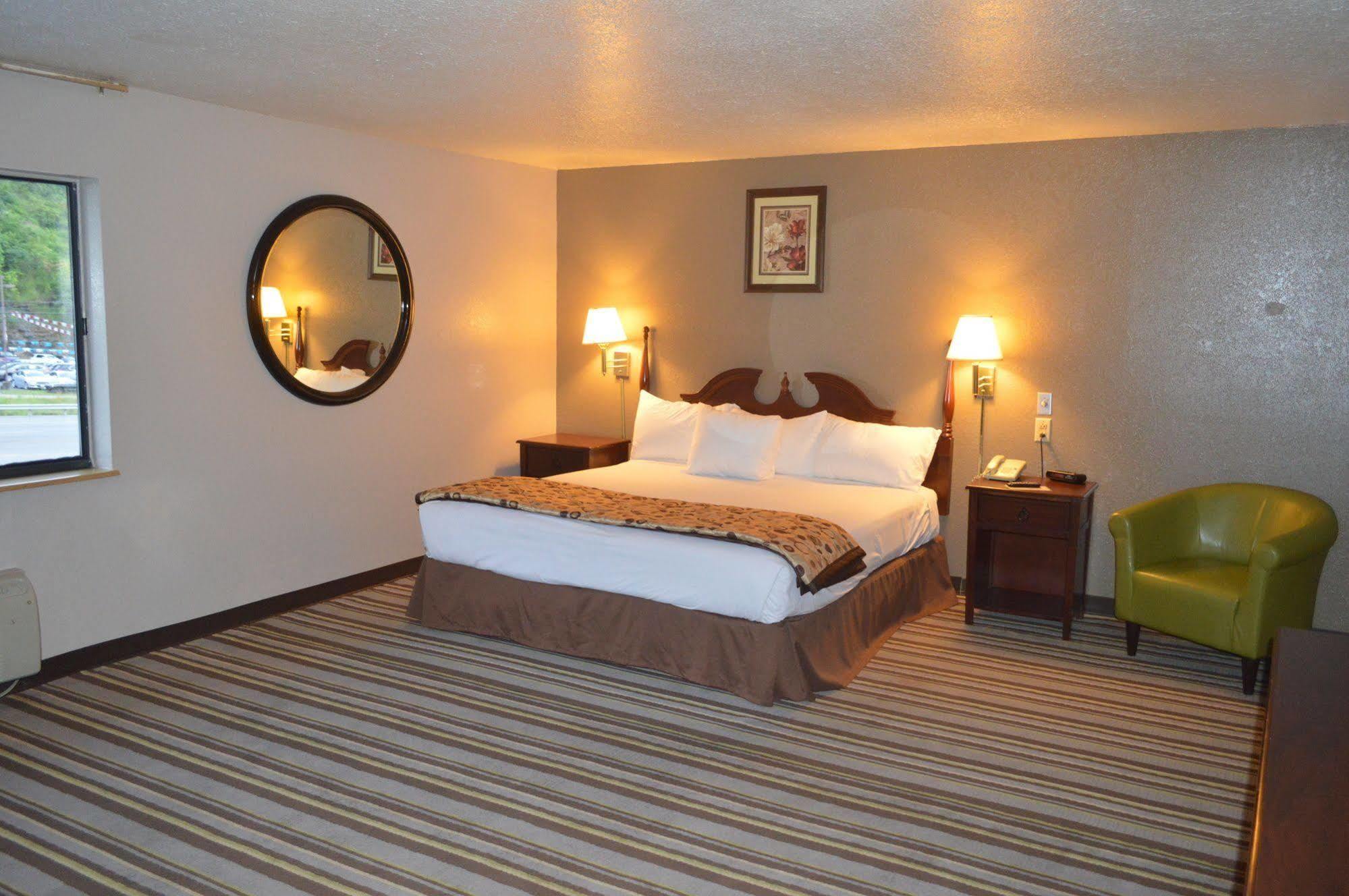 American Elite Inn Hazard Exterior photo